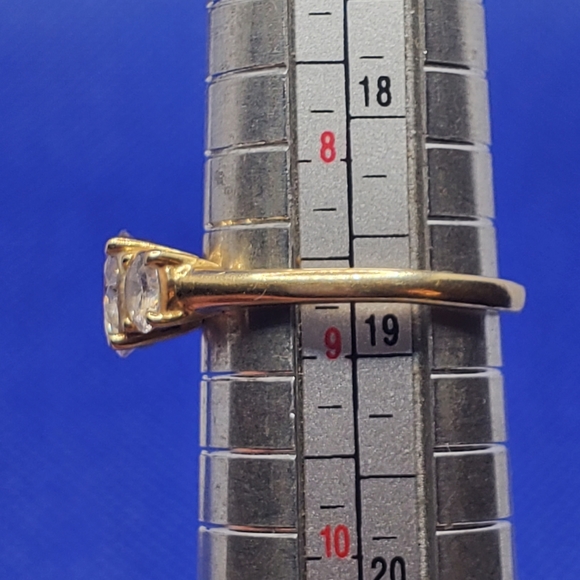 10k yg diamond cz 3 stone ring..stamp has been sized out but tested - Picture 4 of 4